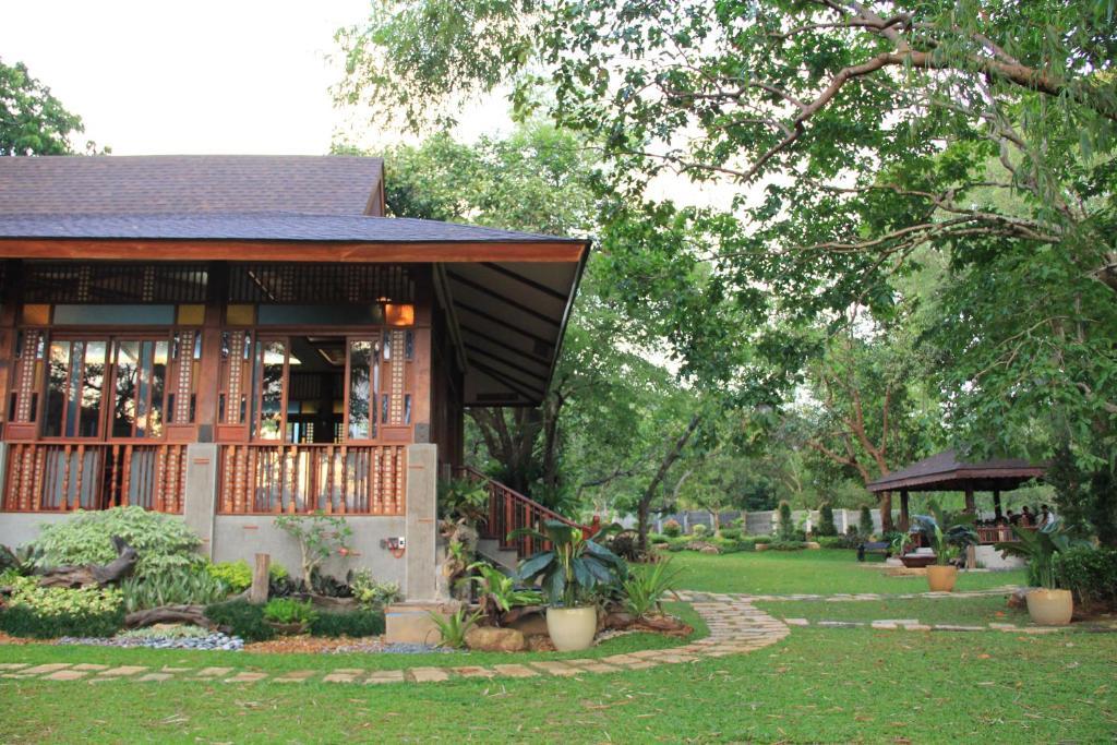 Sophia'S Garden Resort Coron Exterior photo