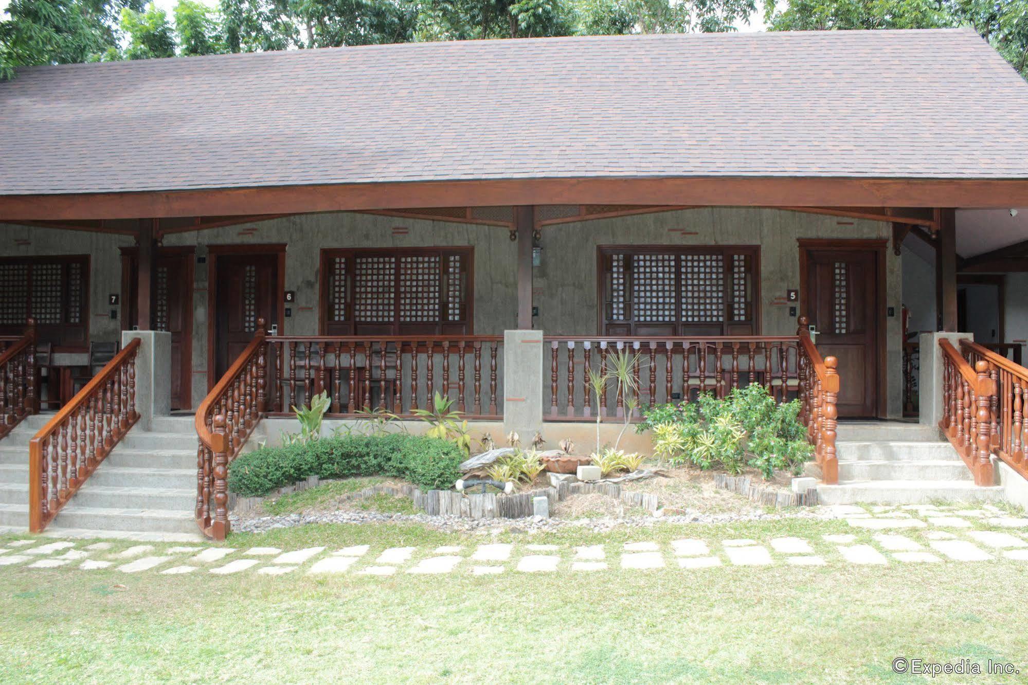 Sophia'S Garden Resort Coron Exterior photo