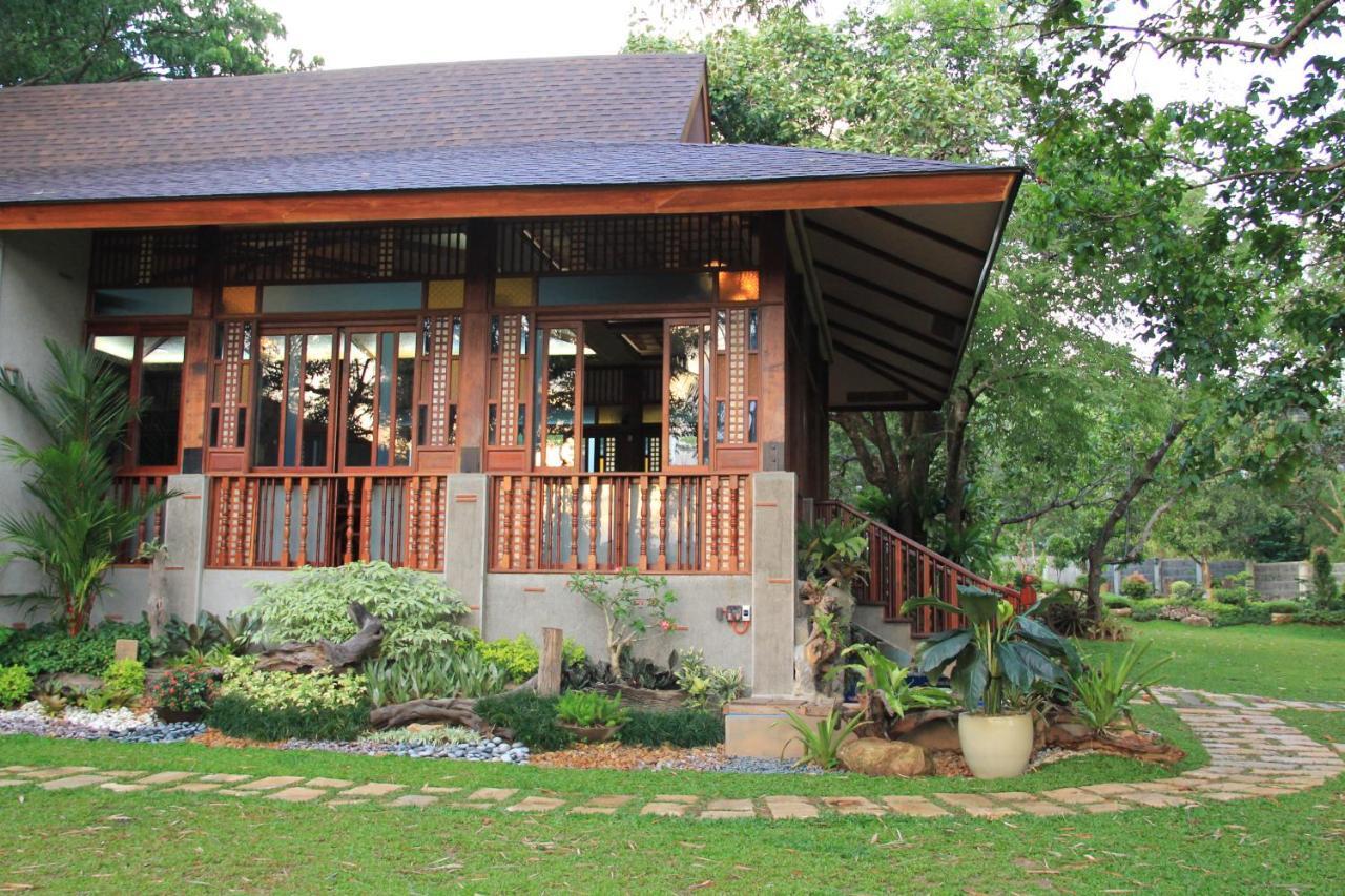 Sophia'S Garden Resort Coron Exterior photo